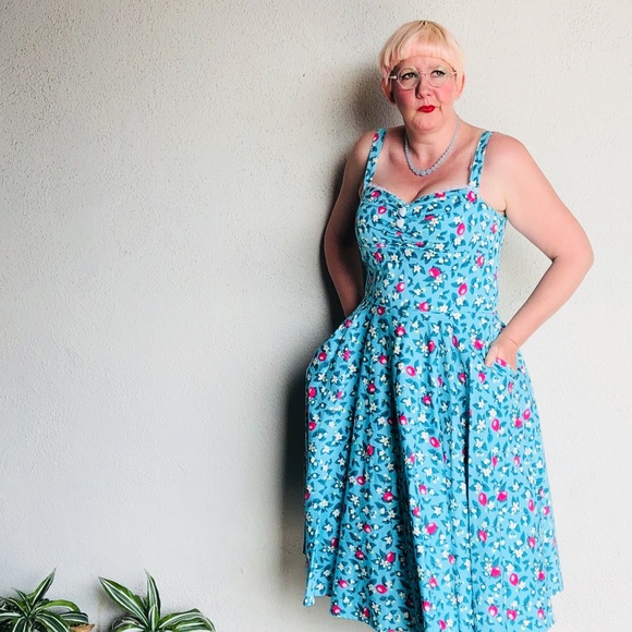 Meet your Posher, Star - Picture 10 of 16